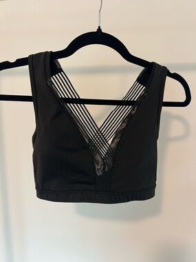Victoria Secret Mesh Strappy Sports Bra